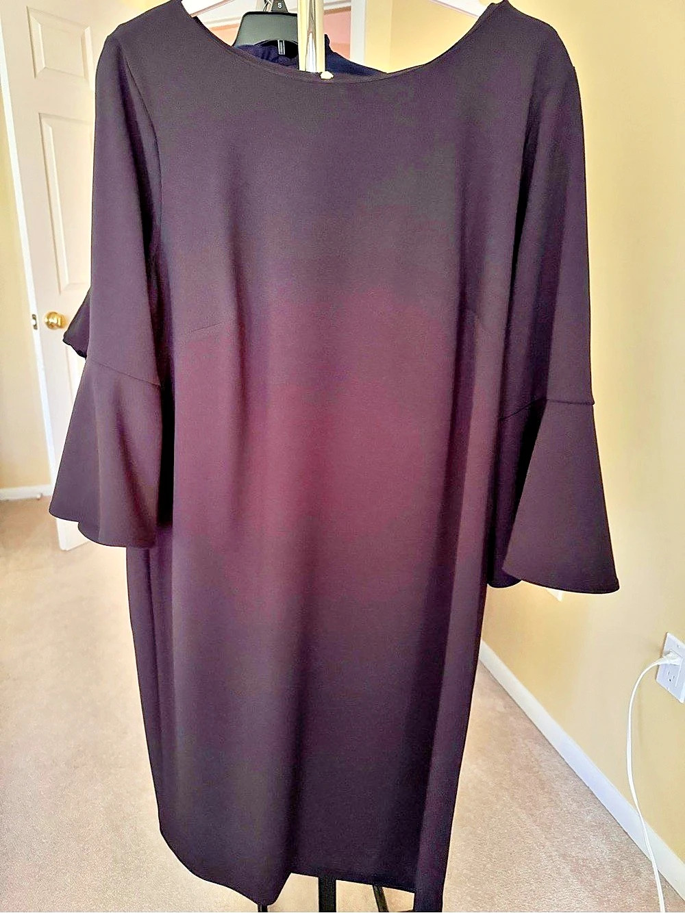 Calvin Klein Bell Sleeve Midi Dress Black Size 20W Like New
